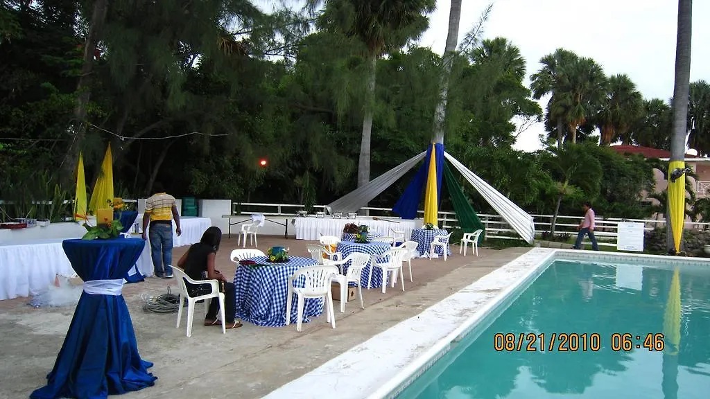 Treasure Beach Hotel 3*, Treasure Beach Jamaica