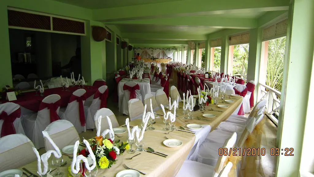 Treasure Beach Hotel
